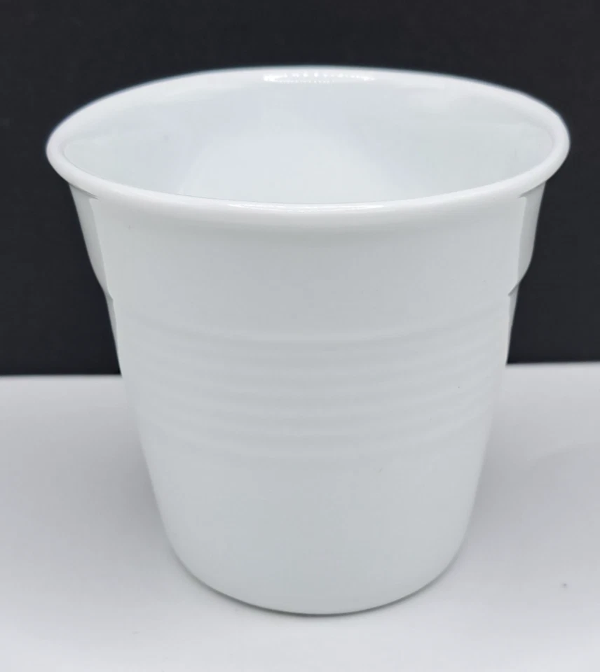 Taza de porcelana blanca Revol France Froisses Cappuccino Espresso Crumple 4 oz 2,25 pulgadas Foto 4 de 4