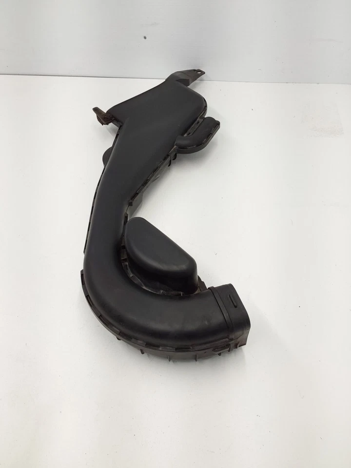 2008-2013 NISSAN ROGUE AIR INTAKE INLET GENUINE OEM - Image 4 of 4