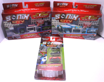 Sonix City Micro Gas Station,  Car Wash & Track Racer Playset Mini Car Lot