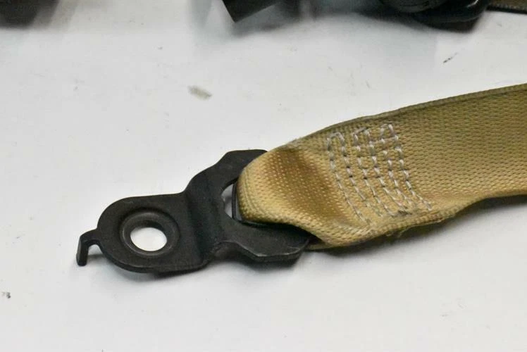 06-08 CINTURÓN SEGURIDAD DELANTERO IZQUIERDO MERCEDES GL450 GL320 GL550 2518600985 Foto 4 de 4