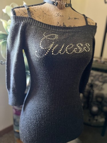 Maglione donna Guess medio, strass, Y2K, manica lunga collo a scoop - Foto 17 di 24