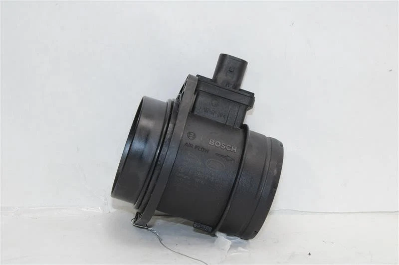 Used Fuel Injection Air Flow Meter fits: 2014 Land rover Range rover sport 3.0 G - Image 4 of 4