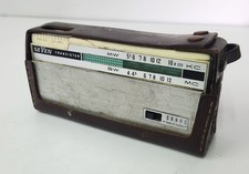 Vintage Sanyo Seven Transistor Radio 7S-P9 With Leather Case