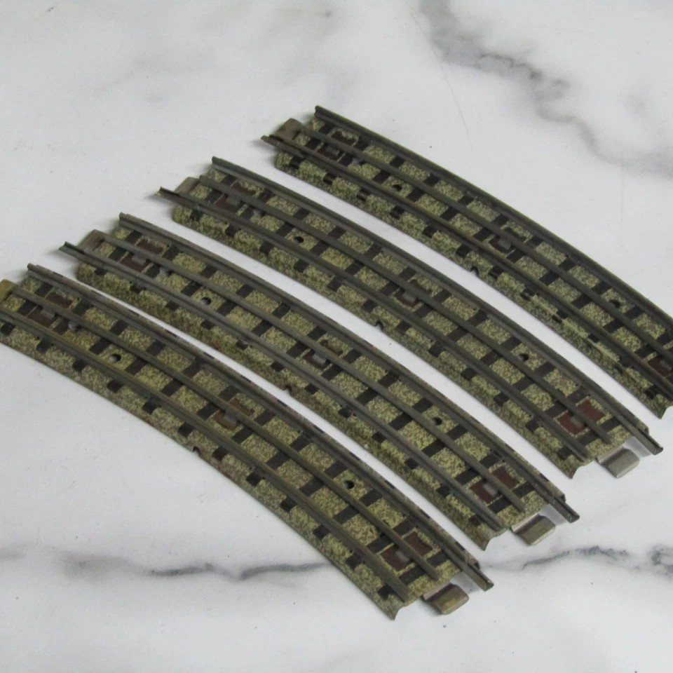 Hornby Dublo Electric 3 Rail 1/2 Half Curve Track x 4 lot 1 - Image 2 of 3