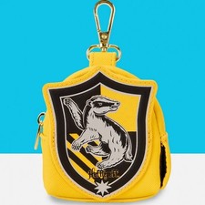 Bolso Oficial Loungefly Harry Potter Hufflepuff Pet Treat