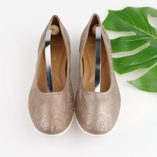 Clarks Womens Helina Alessia Ballet Flat Size 8.5 M Tan Metalllic Snakeskin Shoe