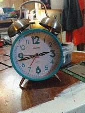 Excellent SHARP Turquoise Alarm Clock Missing Battery Cover Clock Time Stuff