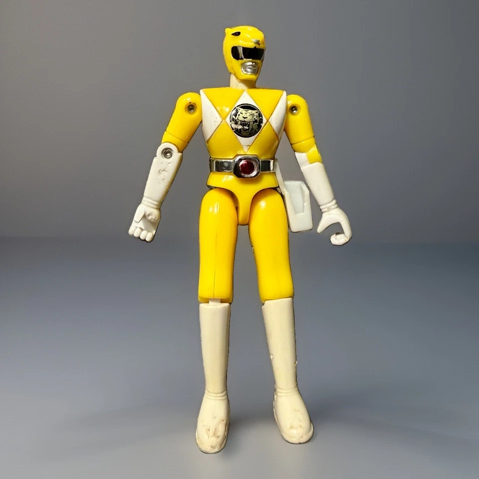 1993 Bandai Yellow Mighty Morphin’ Power Rangers 4.5" Inch Action Figure - Image 1 of 2