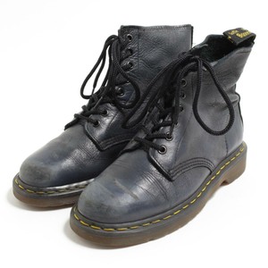 dr martens thrift store