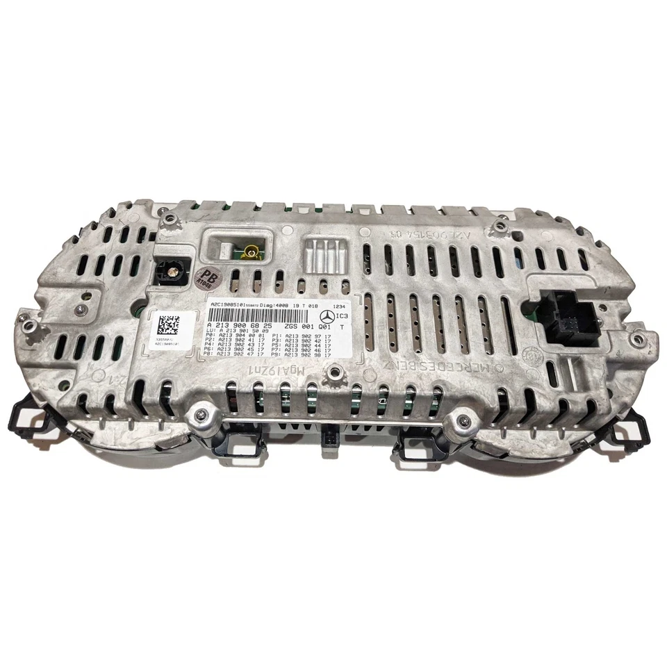 Pantalla de cuadro de instrumentos LED digital OEM Mercedes-Benz W213 E300 E400 E350 E450 Foto 4 de 4