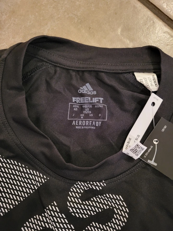 Adidas мальчиков напечатано FREELIFT размер средний  - Изображение 4 из 4