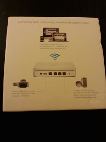 Apple AirPort Extreme Wireless N Router 5th Gen MD031LL/A (Worldwide Shipping) - Picture 2 of 3
