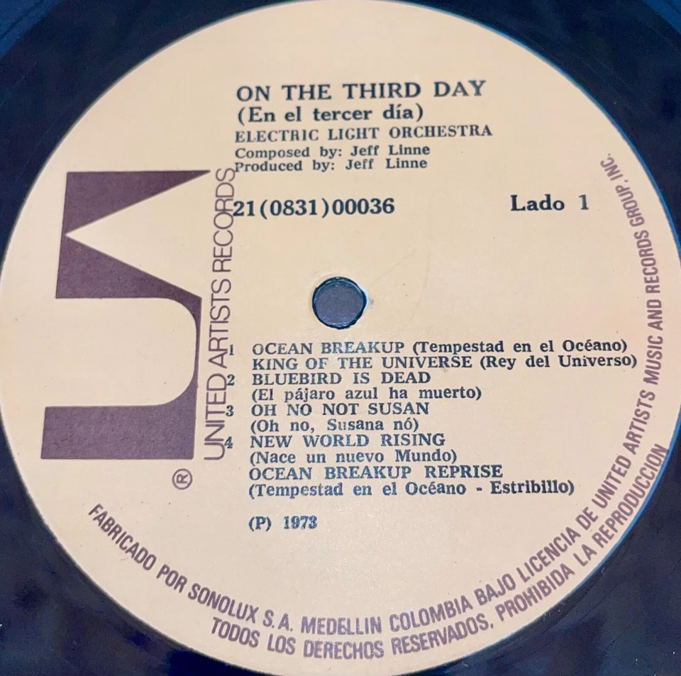 Electric Light Orchestra ‎– On The Third Day - Colombian press 1973 - Image 4 of 4