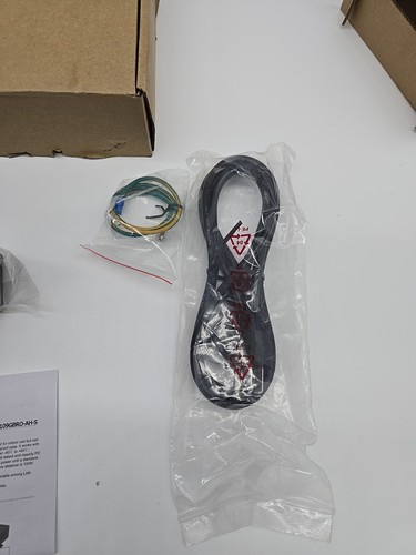 Procet PT-PSE109GBRO-AH-S Industrial 83W SFP PoE Injector NEW Ver: 2.0 - Picture 9 of 9