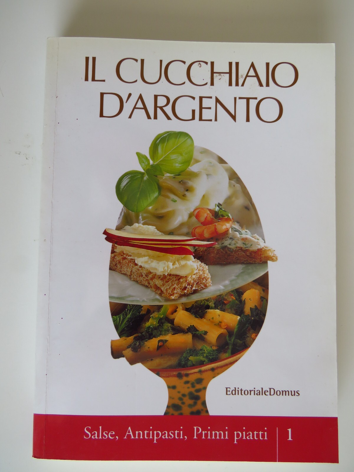 Foto 1 di 11