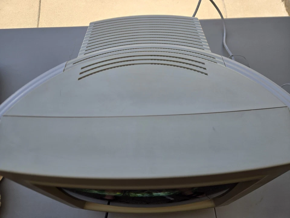 Altavoces Vintage 1401S Packard Bell 14" CRT MONITOR Probado Funcionamiento Cable VGA Años 90 Foto 3 de 4