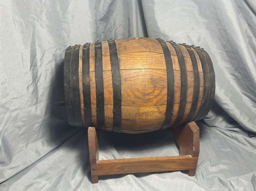 VINTAGE WILLIAM & HUMBERT DRY SACK SHERRY 10 1/2" OAK BARREL w/ STAND - Picture 5 of 6