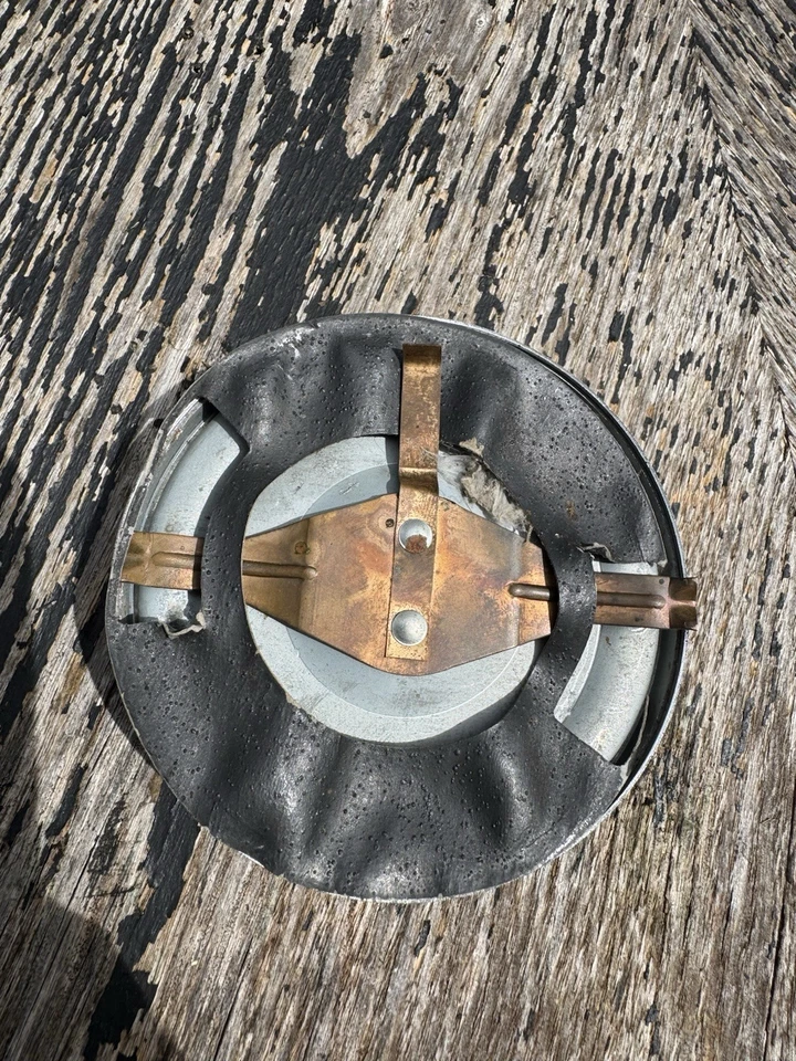 Pontiac Chieftain Deluxe 1953 volante bocina botón cubierta central Foto 2 de 3