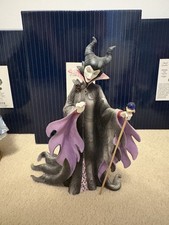 Disney Showcase Maleficent Haute Couture. Imm...
