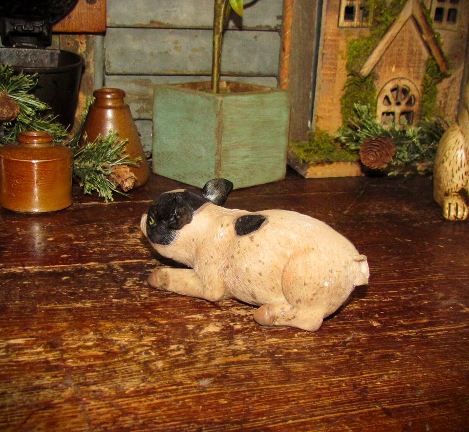 Primitive Vtg Style Resin Country Cottage Farm Barnyard Pig Hog (Laying) - Image 3 of 4