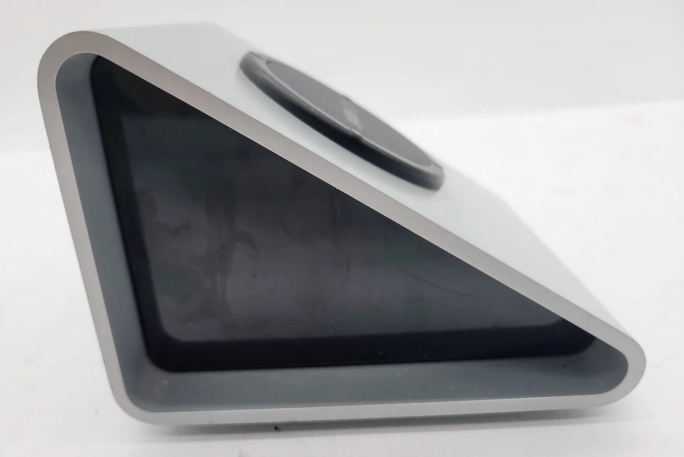 IPORT LAUNCHPORT BASE STATION Silver BASESTATION - No Power Supply - Image 2 of 4