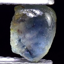 IF LIGHT GREEN UNHEAT 1.15ct UNHEATED GREEN SAPPHIRE ROUGH NATURAL100% NR!