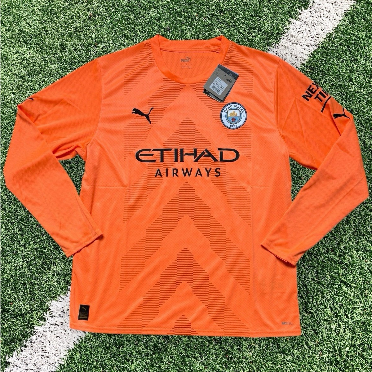 PUMA Manchester City Goalkeeper Shirt 2022/23 BNWT Orange LS