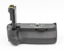Canon BG-E11 Vertical Battery Grip f/ EOS 5D Mark III