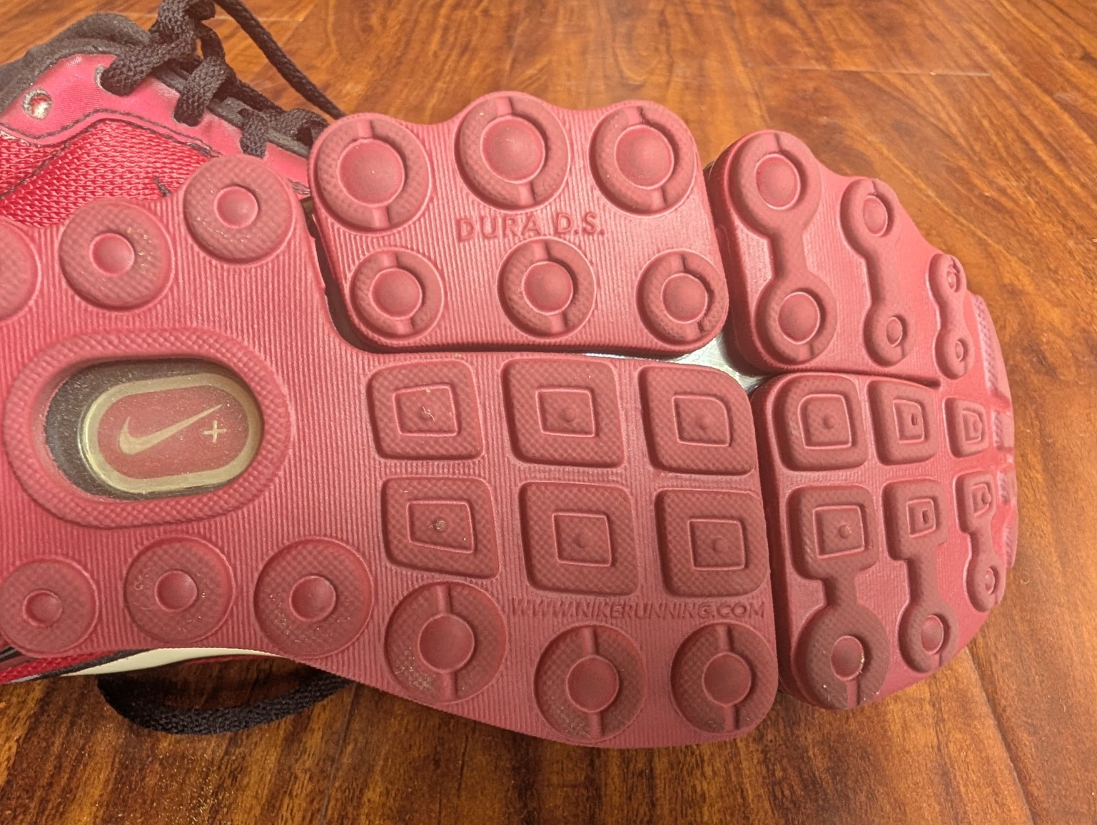 Nike Shox Running Shoes Size 9 Mens Excellent Condition image 5