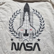 Officially Licensed NASA Space Shuttle Launch Graphic Tee T-Shirt Men's M Medium