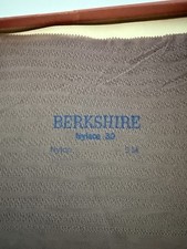 Vintage Berkshire Seamed Mesh Stockings 2 Pairs In Box 30 Denier