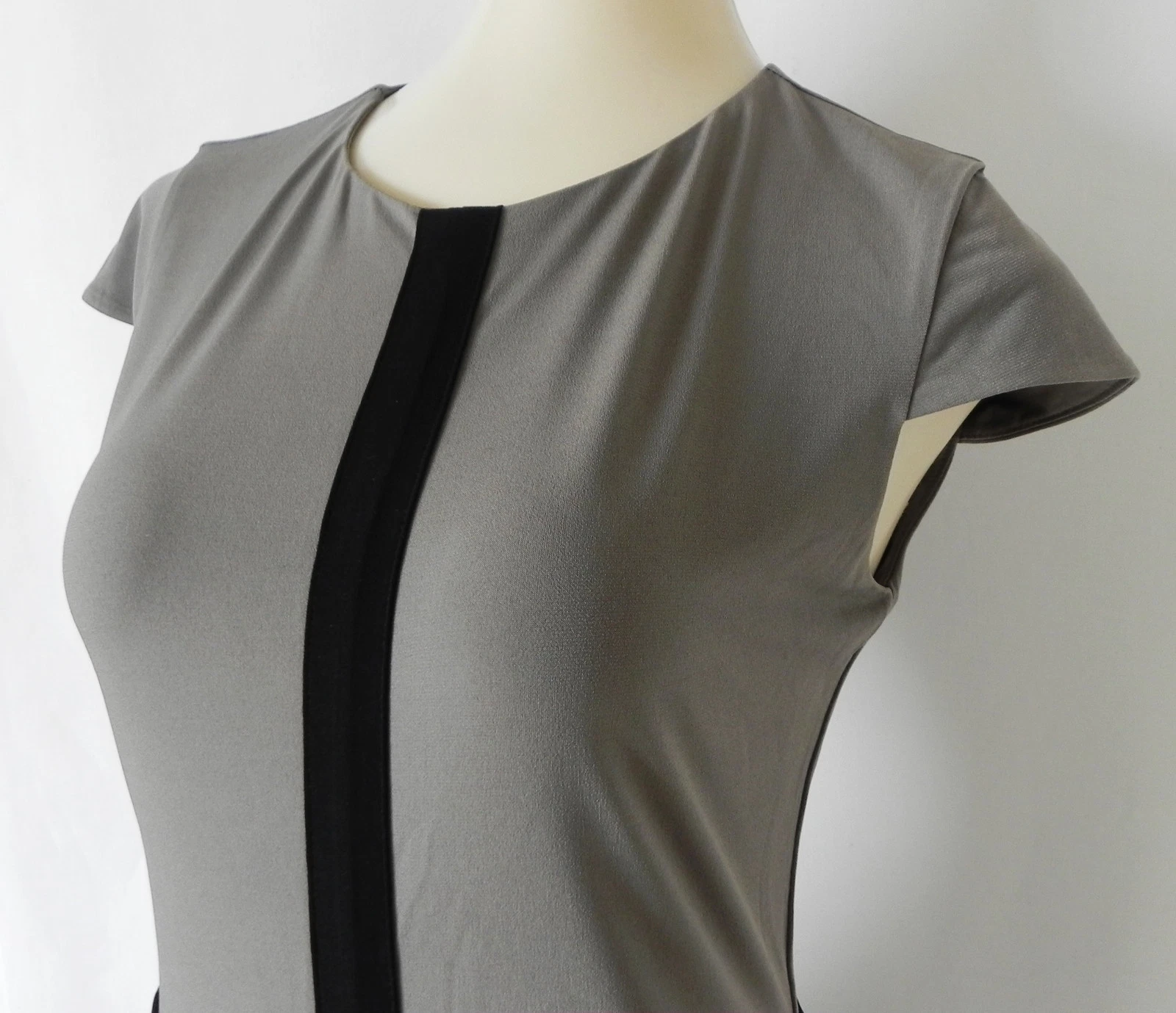 UNDERCOVER Abito Victoria's Secret maglia cappuccio manica colorblock pannelli mini taglia XS