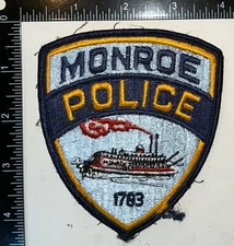 VINTAGE OBSOLETE Monroe LA Louisiana Police Patch