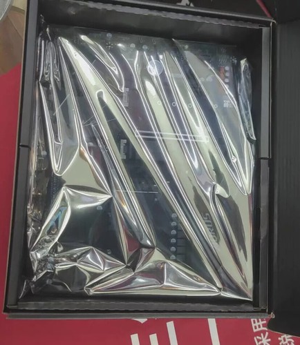 Carte mère GIGABYTE X570 AORUS ELITE avec support BOX AMD Ryzen série 3000 CPU - Photo 6/6