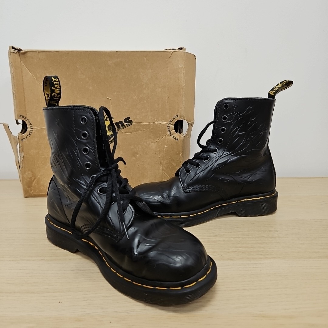 Dr Martens 1460 Flames Embossed Black Leather Ankle Rare Boots Size Uk 5 Eu 38 image 7