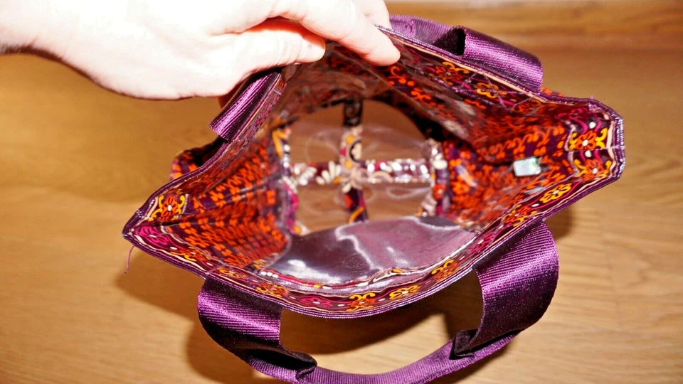 BOLSO DE JARDINERO/CARRITO DE PLAYA DE VINILO VERA BRADLEY Foto 2 de 4