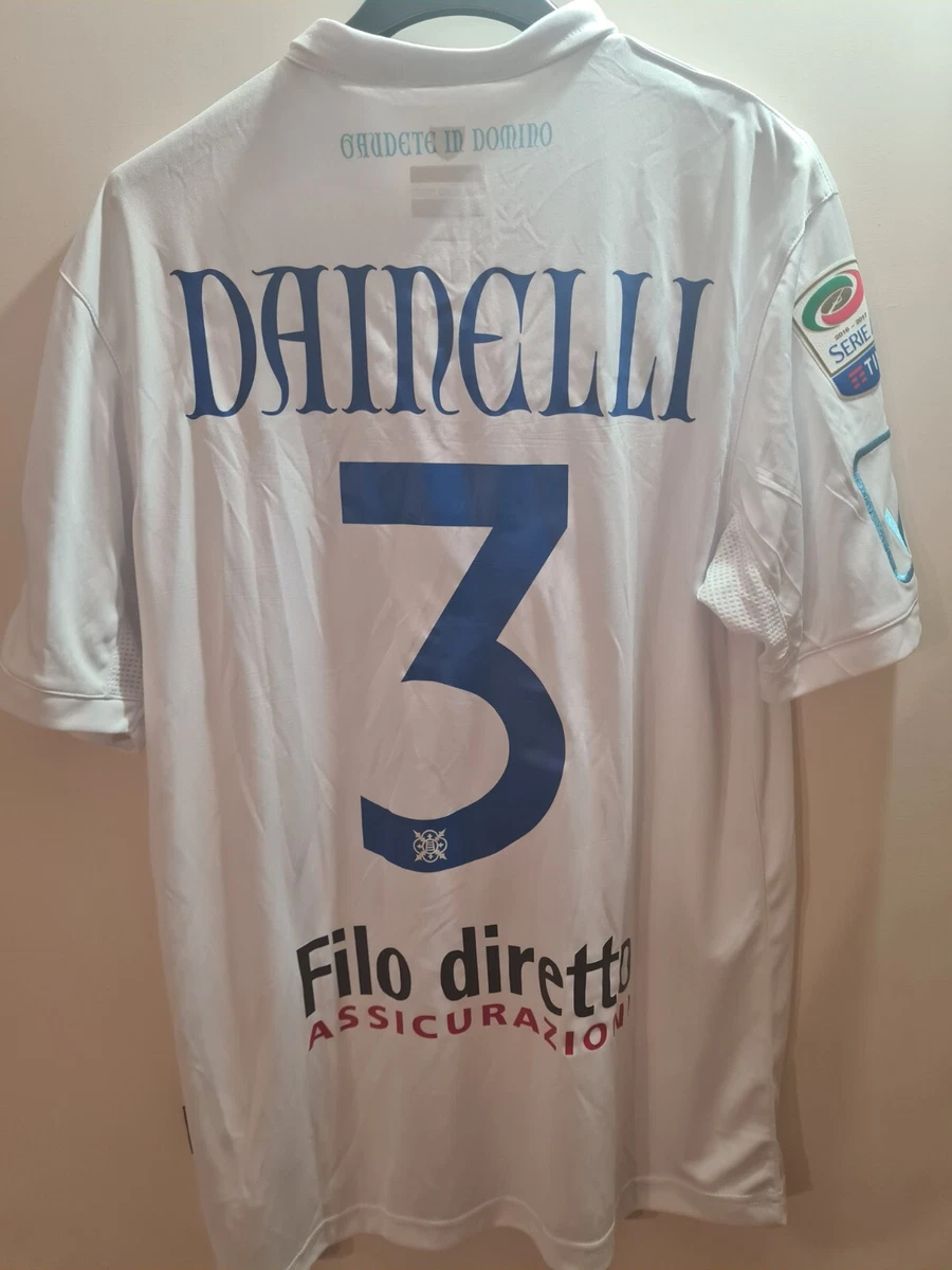 Maglia speciale del ChievoVerona con toppa beneficenza contro la Roma