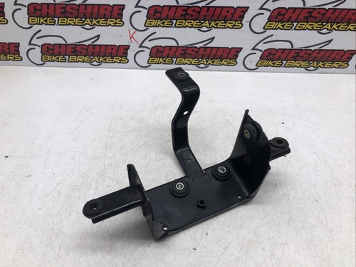 ♻️ Suzuki Gsf 1250 Sa K8 Gt Bandit 2007 - 2014 ABS Pumpenhalterung ♻️