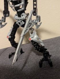 100% complete Lego Bionicle set 8693 Makuta Chirox