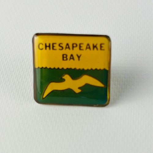 Chesapeake Bay Vintage Souvenir Hat / Lapel Pin - Picture 4 of 4