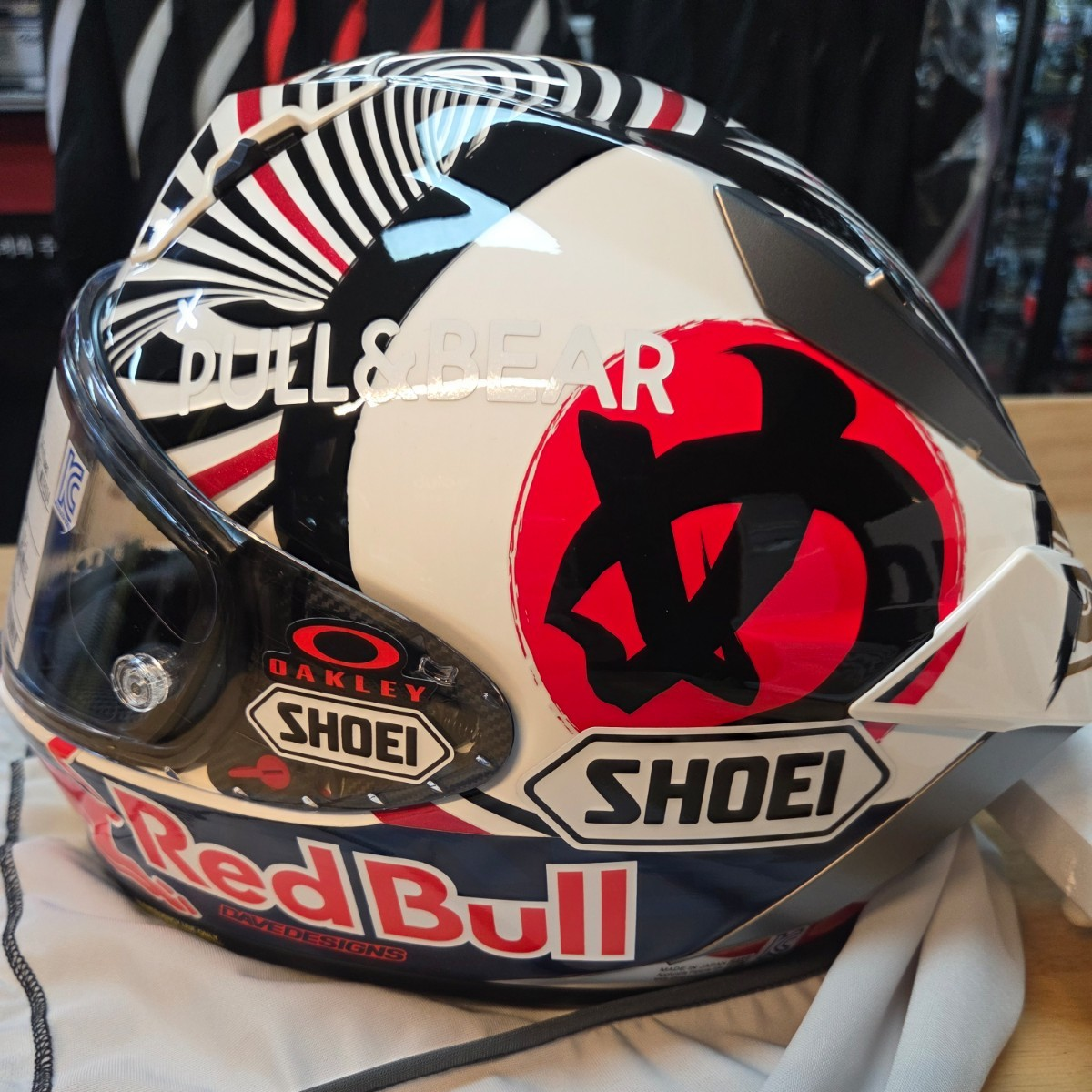 SHOEI X-15 MARQUEZ MOTEGI 4 Limited Edition + With Red Bull Decal