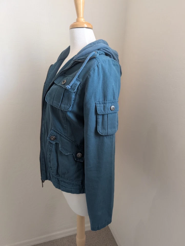 Nueva Chaqueta BB DAKOTA RARA Twilight Bella Swan Para Mujer Pequeña o Mediana Azul Teal Foto 3 de 4