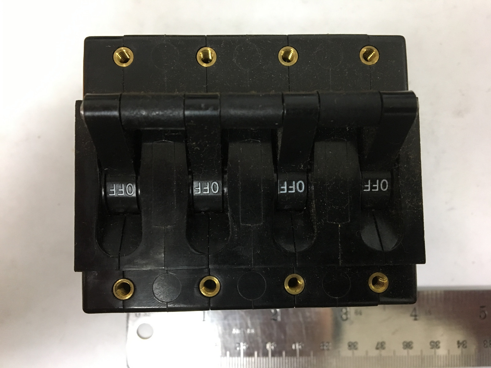 AIRPAX 50A 4 POLE CIRCUIT BREAKER APL11113272 eBay