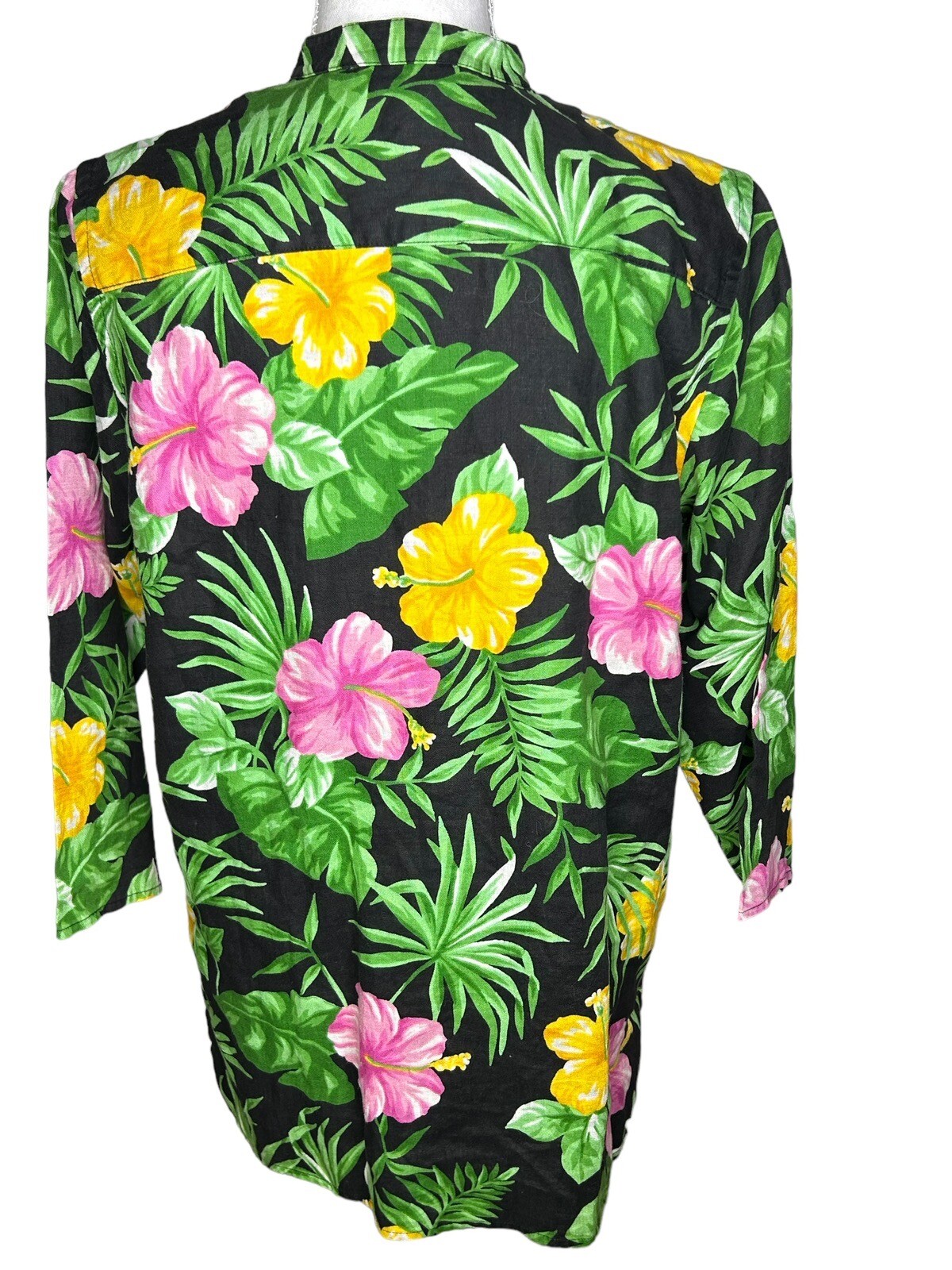 Lauren Ralph Lauren Women’s  100percent Linen Button Up Shirt Top Floral Sz PM image 3