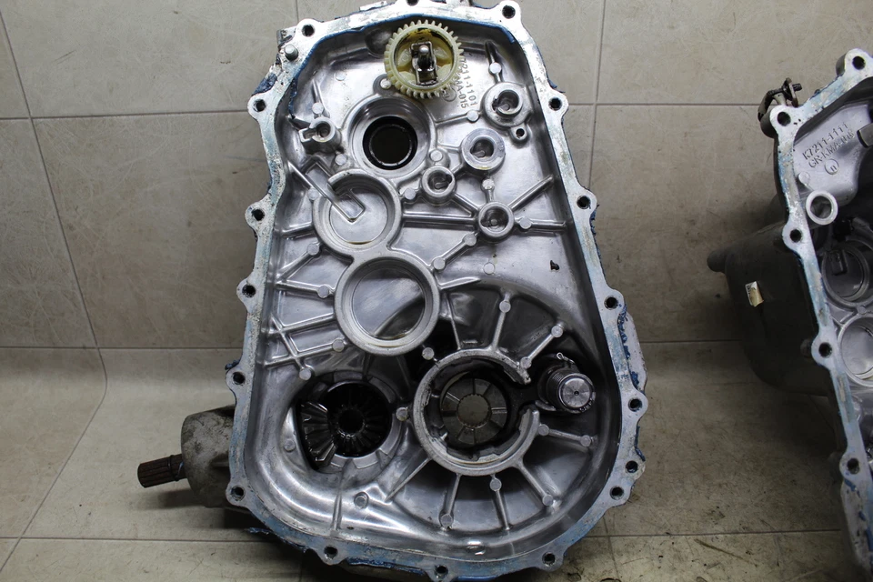 Caixa de engrenagens 2013 Kubota Rtv400 OEM transmissão Tranny Trans - Imagem 2 de 4