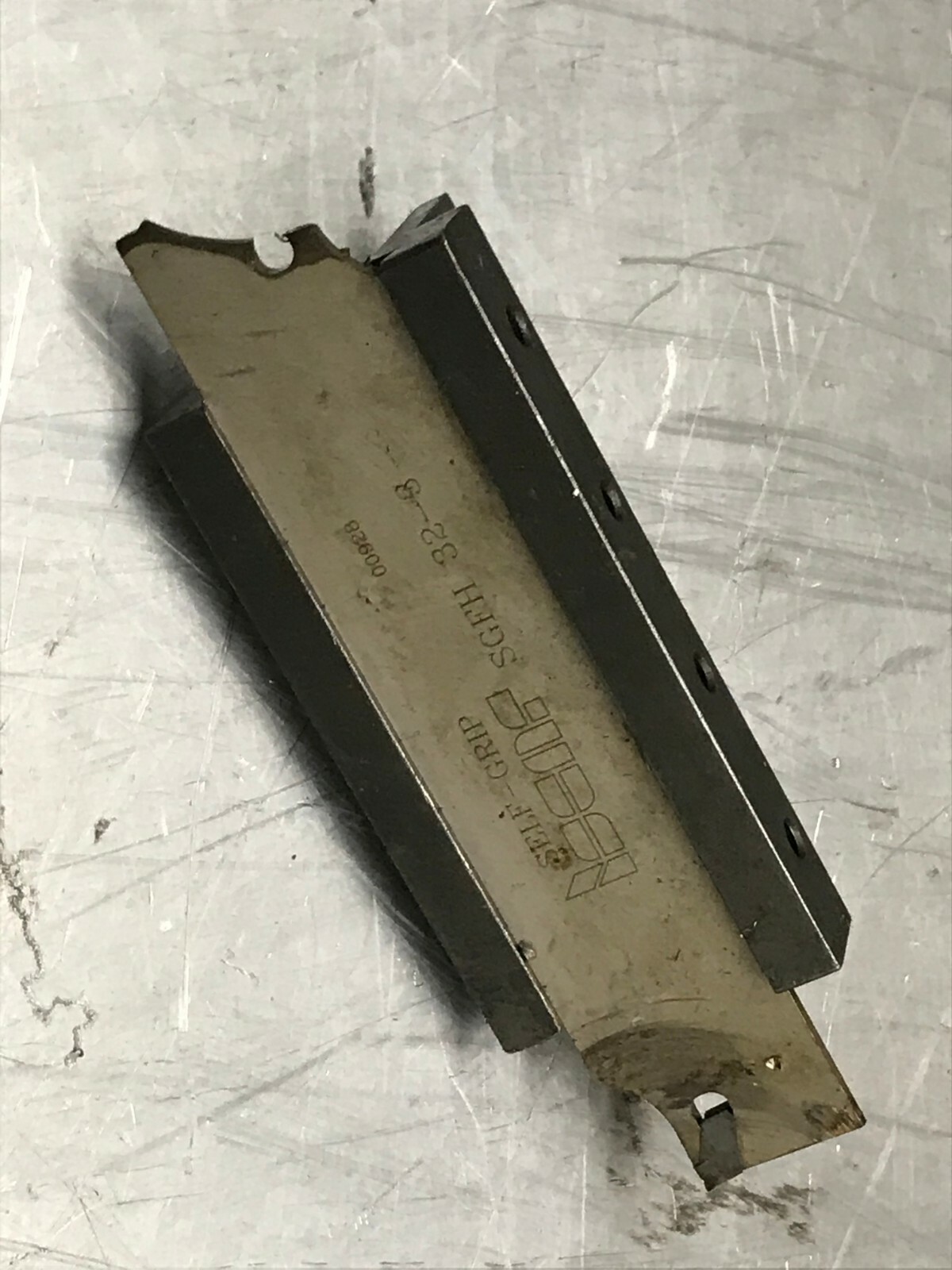 ISCAR CUT OFF BLADE TOOL HOLDER W. SHANK 1 " SGFG 32 eBay