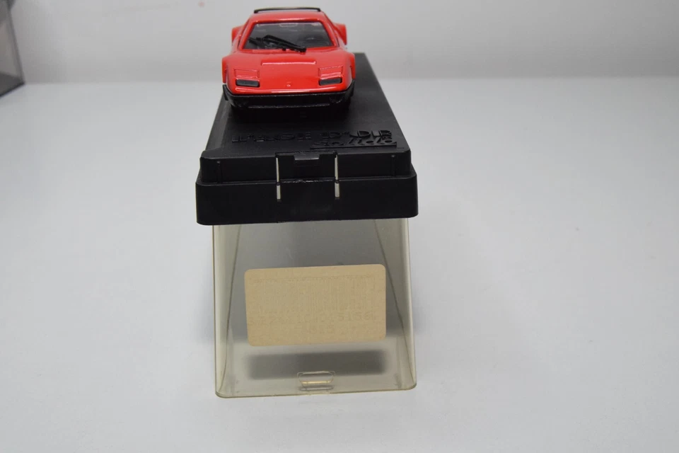 B49 1:43 SOLIDO FERRARI BB AUTOSALON 1990 COLMENA ROJO SIN USAR, EN CAJA - Imagen 4 de 4