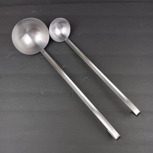 Lot Of 2 Vollrath Stainless Steel Long Ladle 46908 8 Oz & 46902 2 Oz Korea