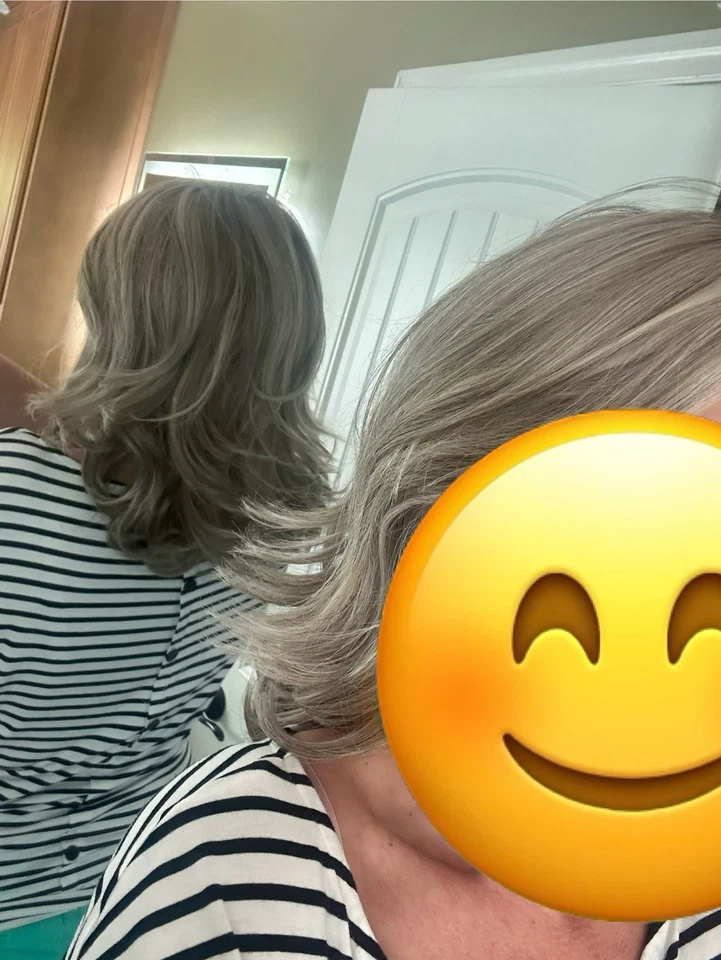 Peruca Raquel Welch Flip The Script comprimento médio RL17/23SS latte gelado Macchiato - Imagem 2 de 4