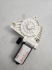 Mercedes W169 W245 A B-Klasse Fensterhebermotor vorne rechts A1698201642 Mercedes W169 W245 A B-Klasse Fensterhebermotor vorne rechts A1698201642